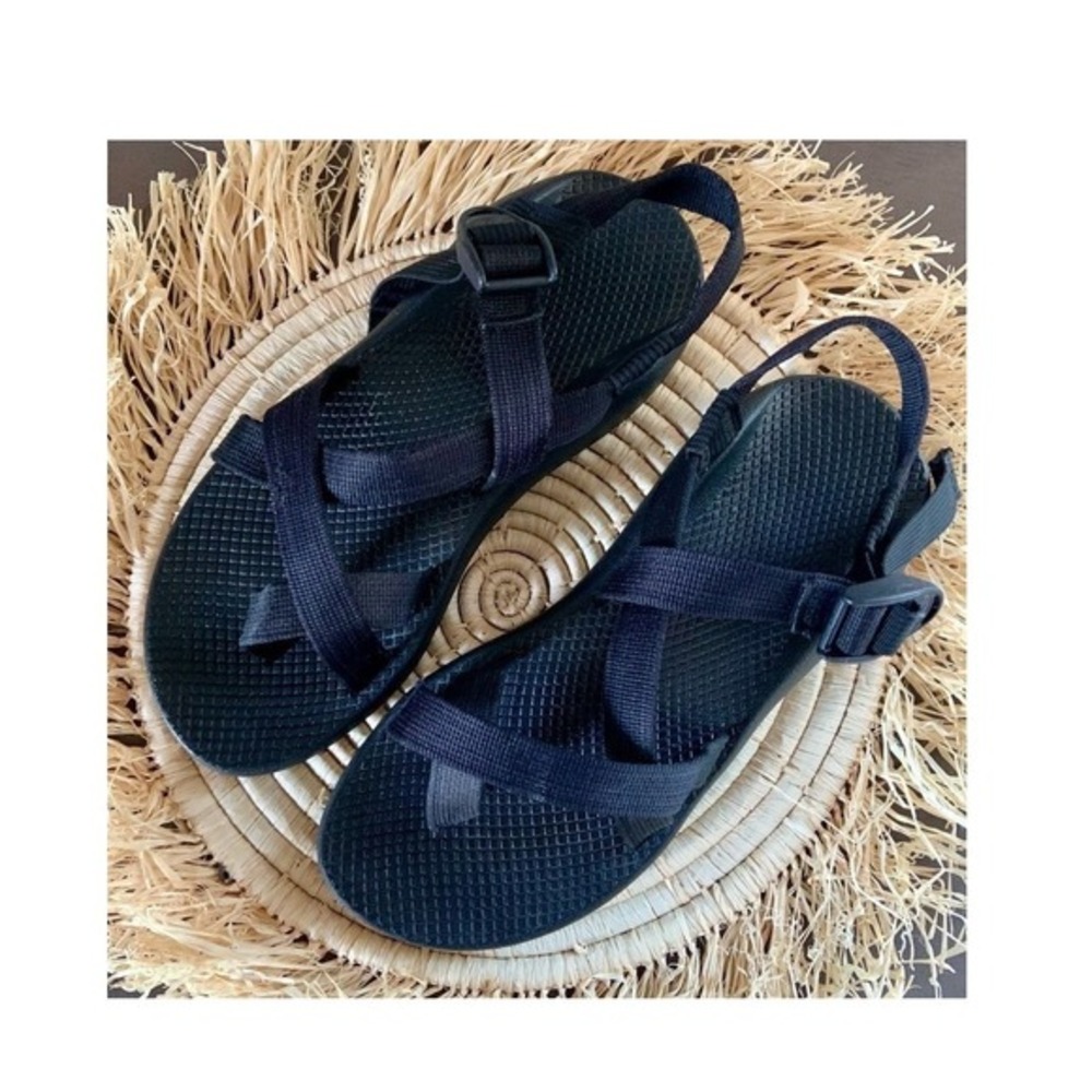CHACO‎ Women's Z/1 Classic Adjustable Strap Sandals Black Size 9